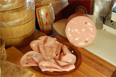 Golfera Chiara Mortadella No Pistachio