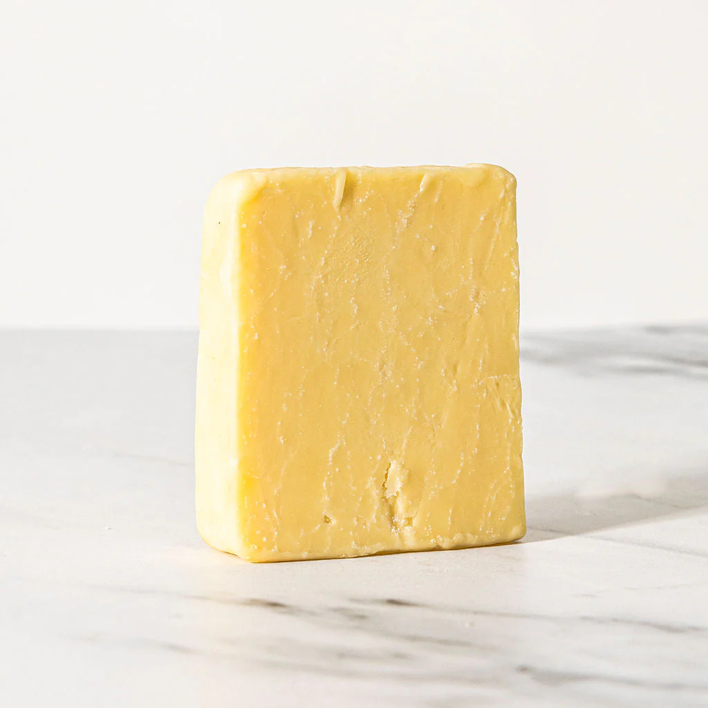 Old Quebec Reserve 7 year Cheddar - 5lb Piece